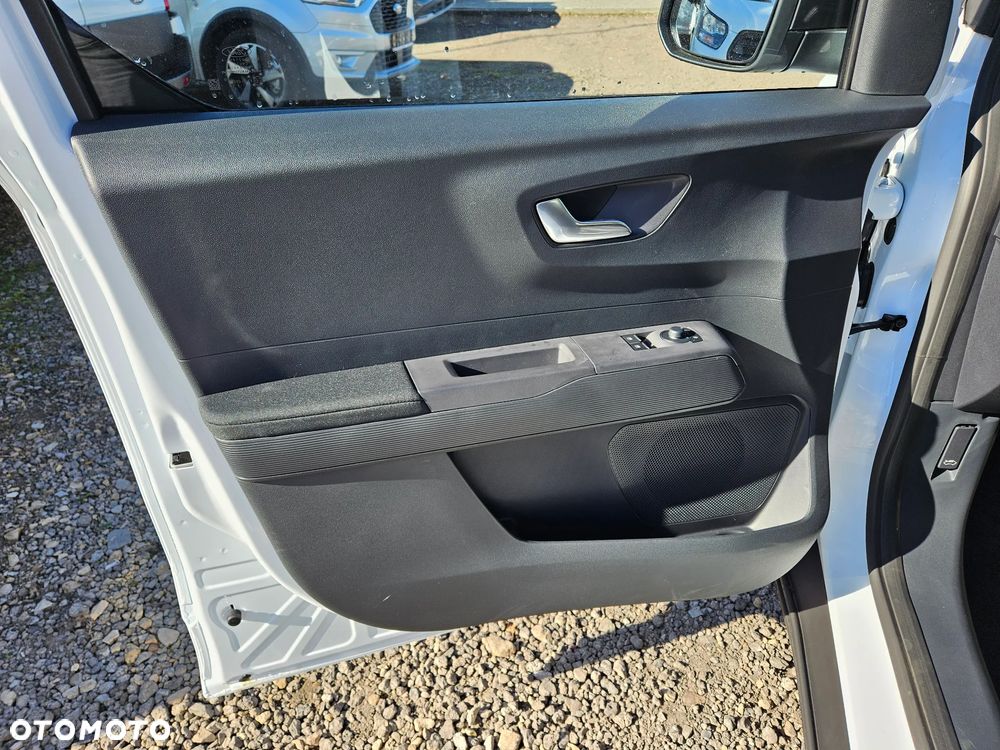 Ford Tourneo Courier 1.0 EcoBoost Trend - 12