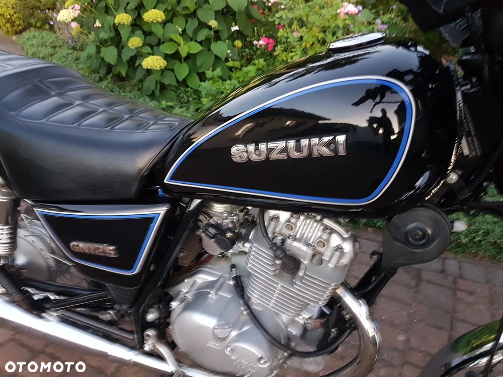 Suzuki GN - 11