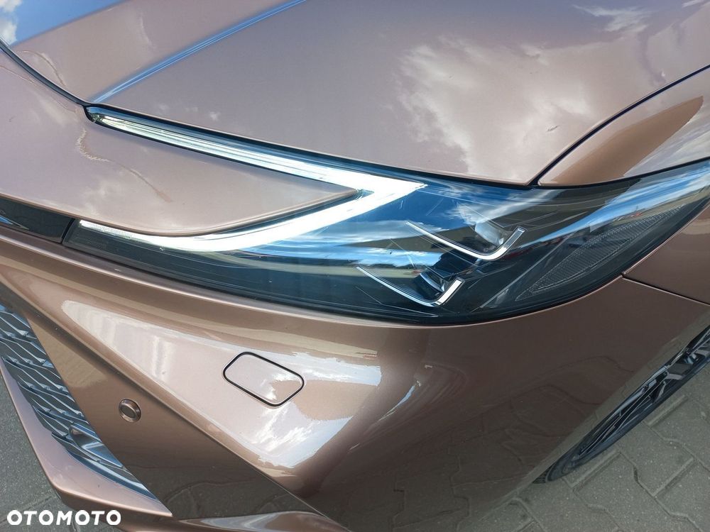 Toyota Camry - 28