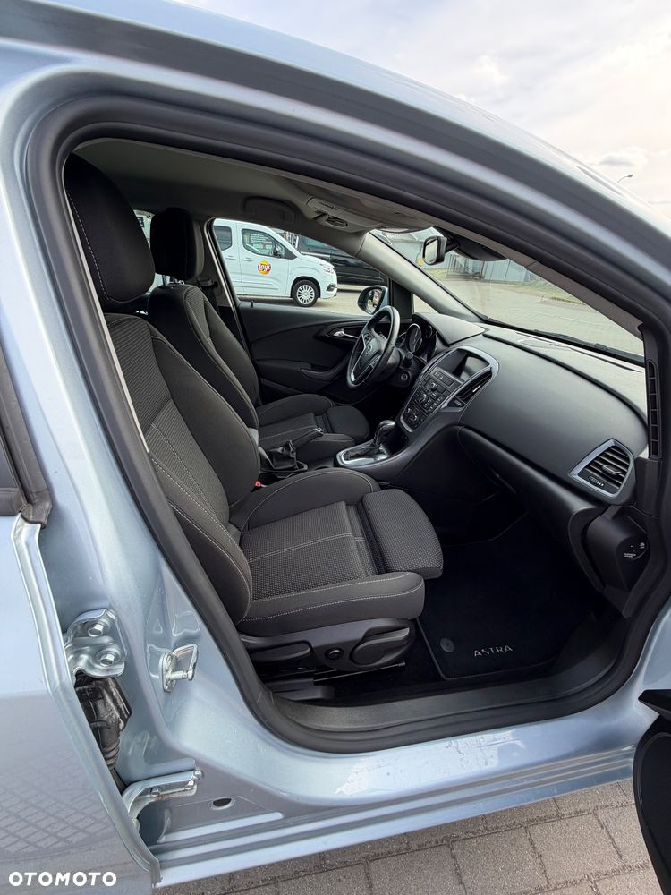 Opel Astra - 6