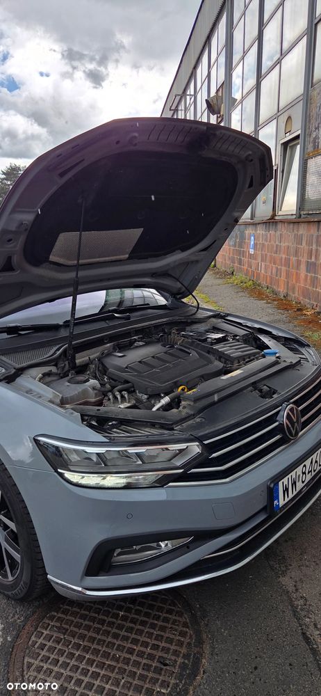 Volkswagen Passat 2.0 TDI Elegance DSG - 25