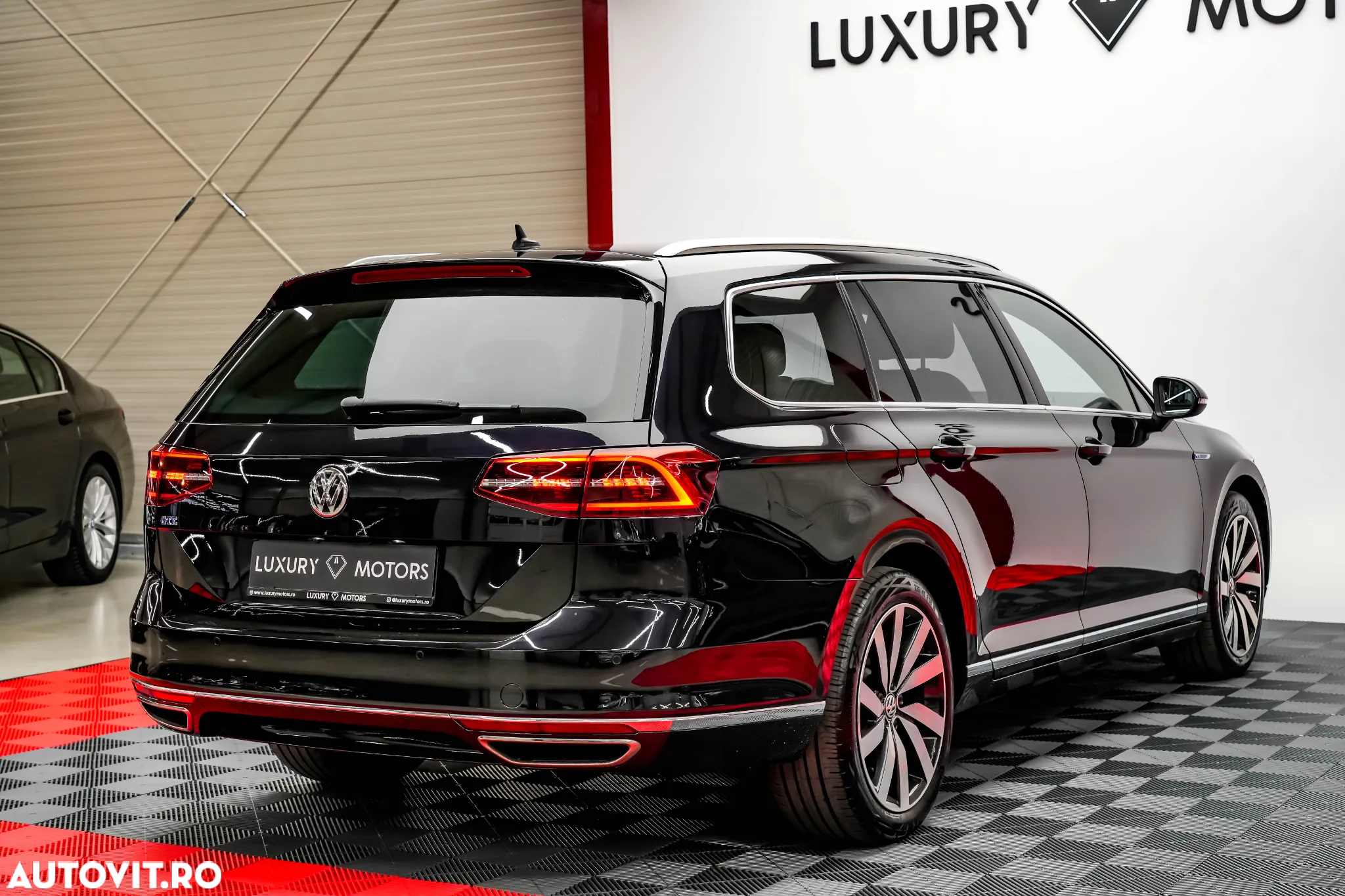 Volkswagen Passat Variant 1.4 TSI Plug-In-Hybrid DSG GTE - 23