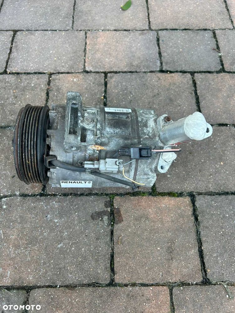 Sprężarka kompresor klimatyzacji Renault Scenic 3 Megane Nissan 2.0 - 5