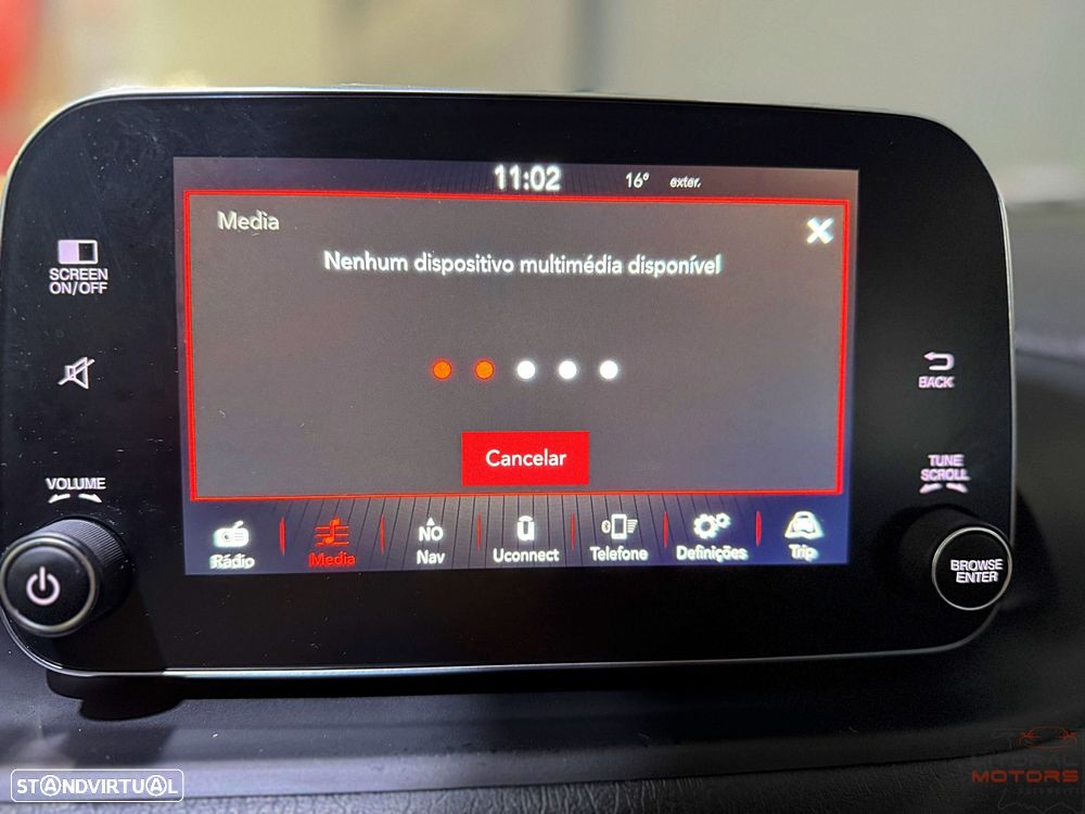 Fiat Tipo Station Wagon 1.6 M-Jet Lounge Tech - 29