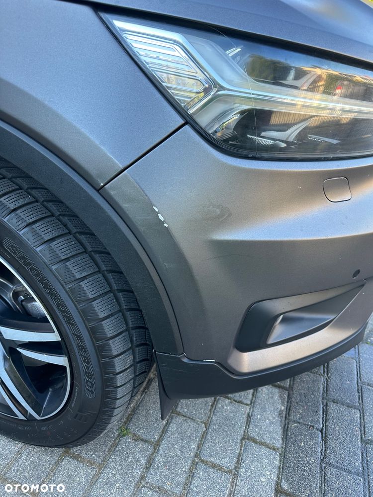 Volvo XC 40 D4 AWD R-Design - 6