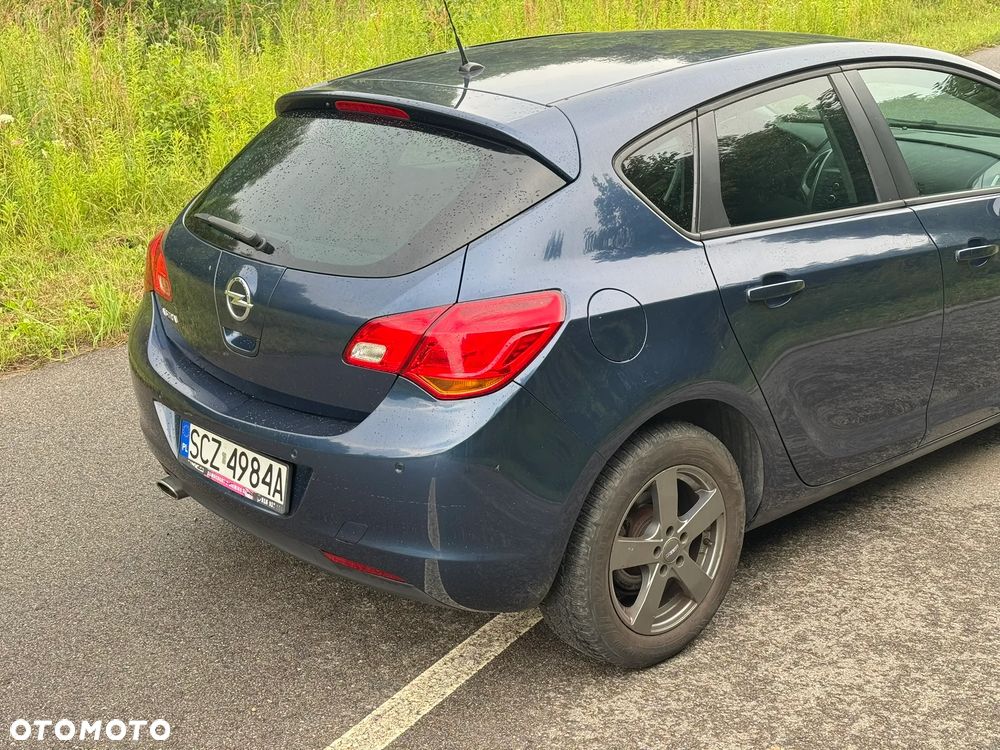 Opel Astra 1.4 T Cosmo - 3