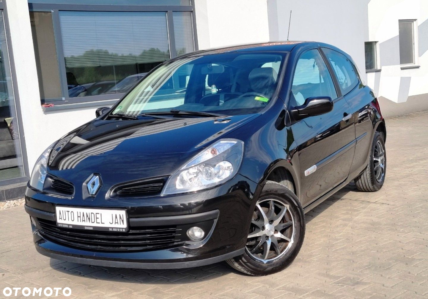Renault Clio - 15