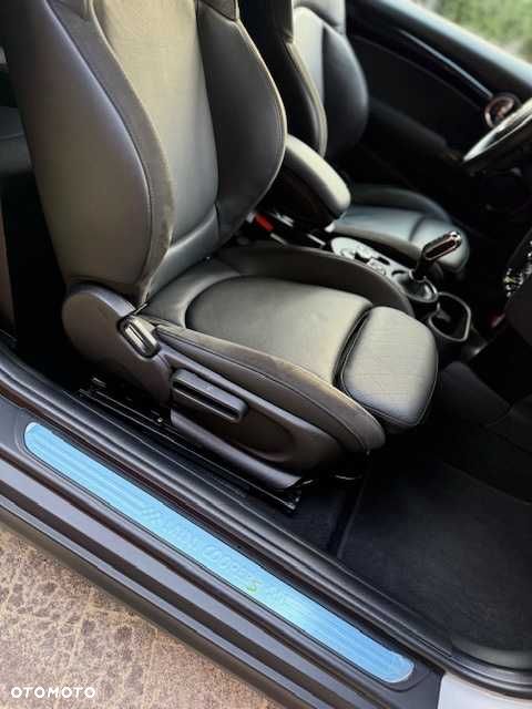 MINI Cooper S - 8