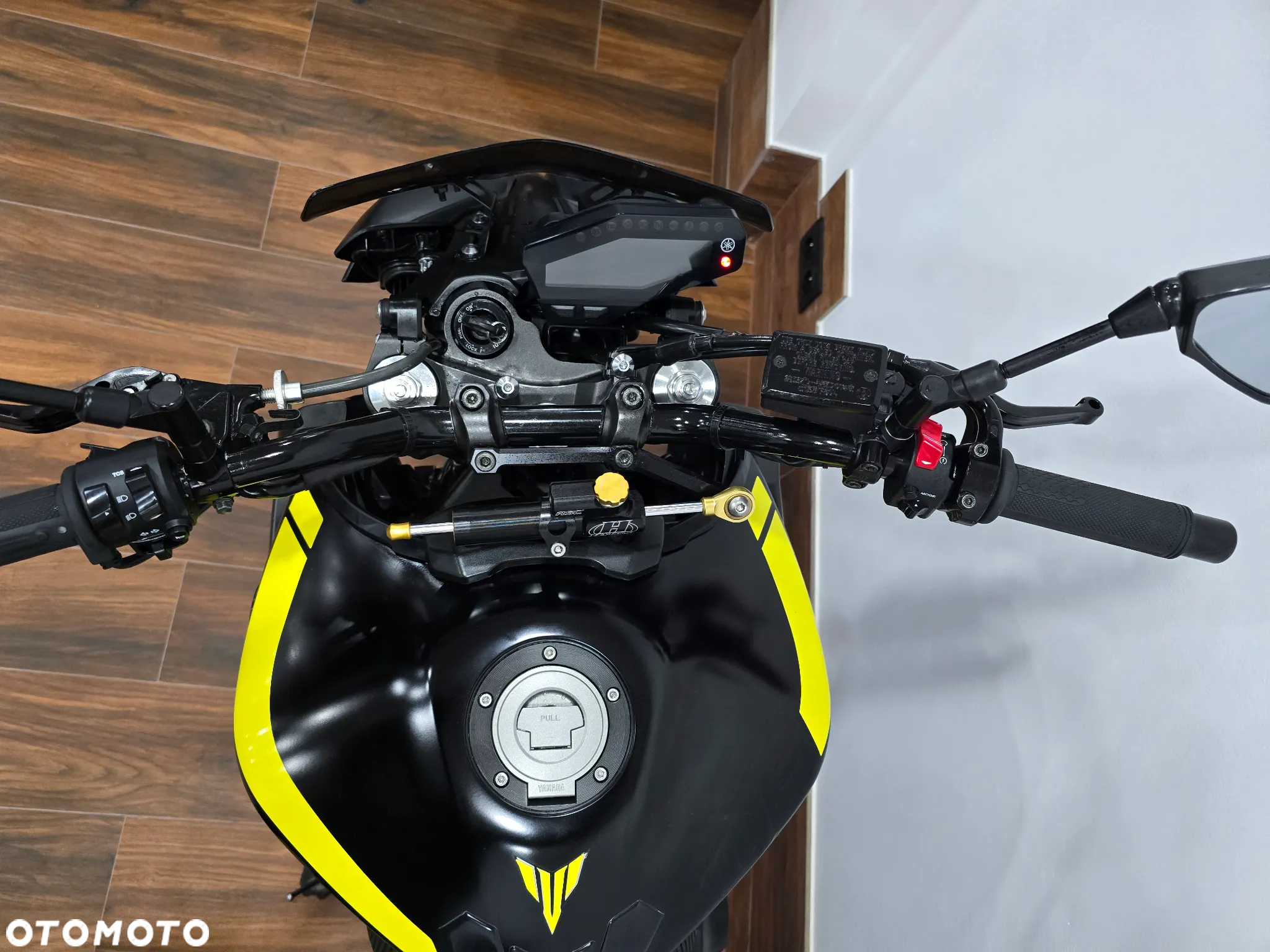 Yamaha MT - 31