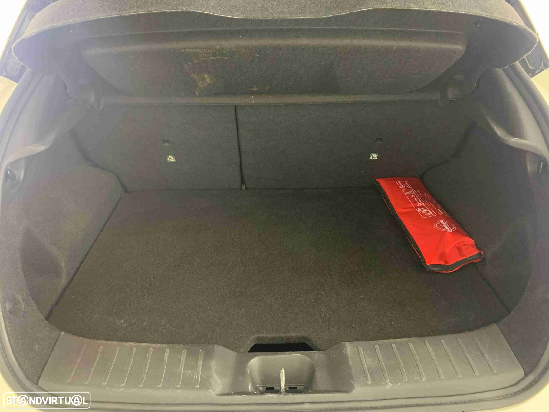 Nissan Juke 1.0 DIG-T N-Connecta NAV.+TwoTone NC - 13