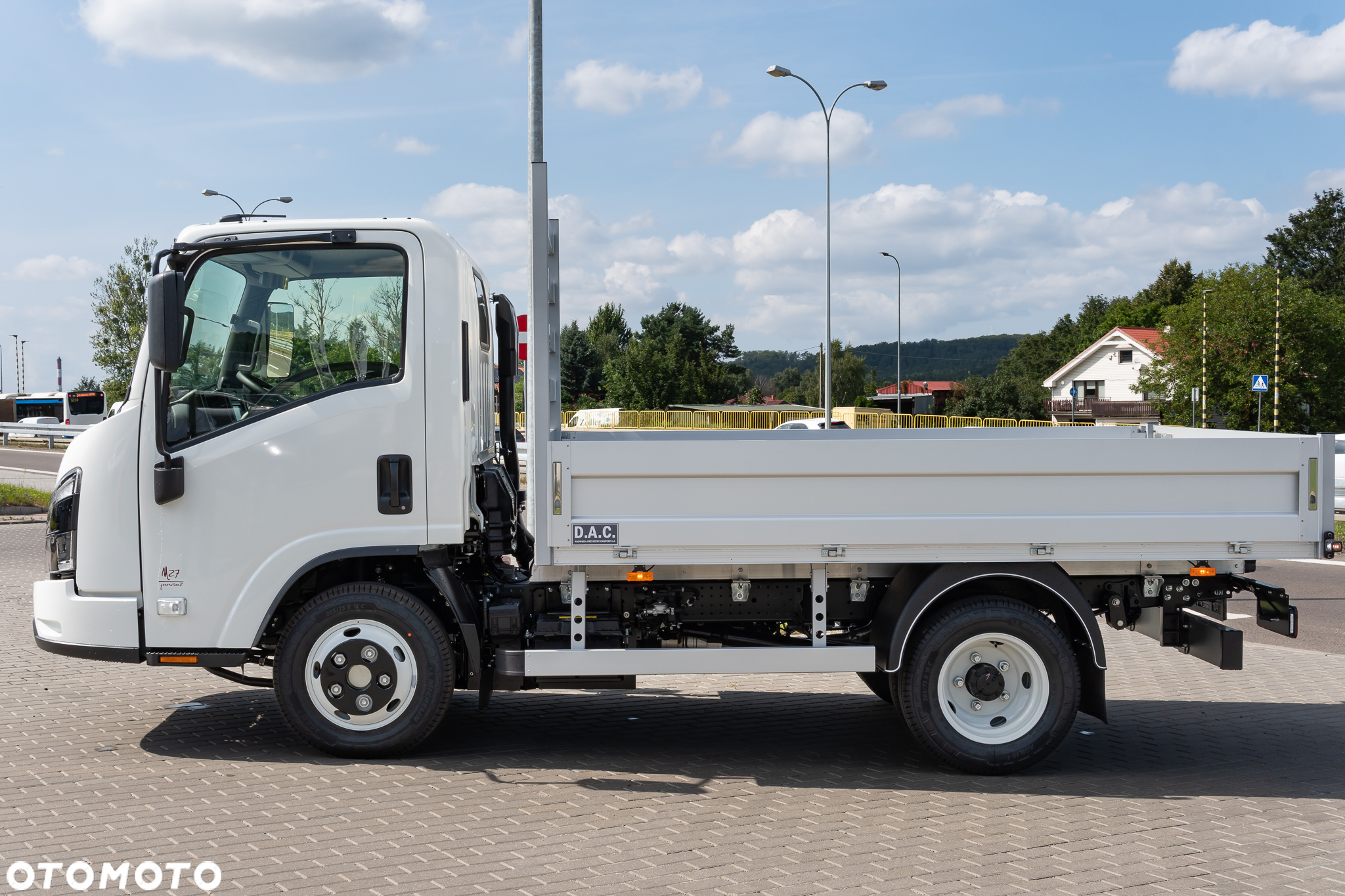 Isuzu M27 - 6