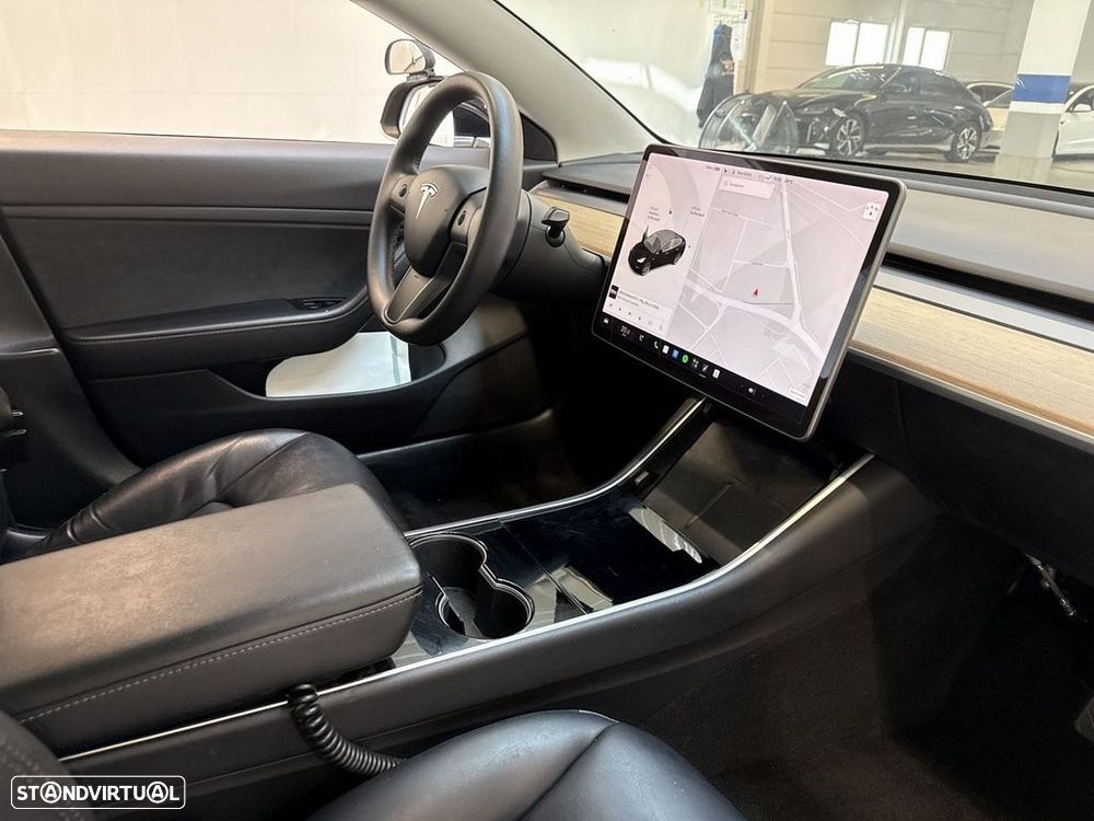 Tesla Model 3 Long-Range Dual Motor AWD - 3