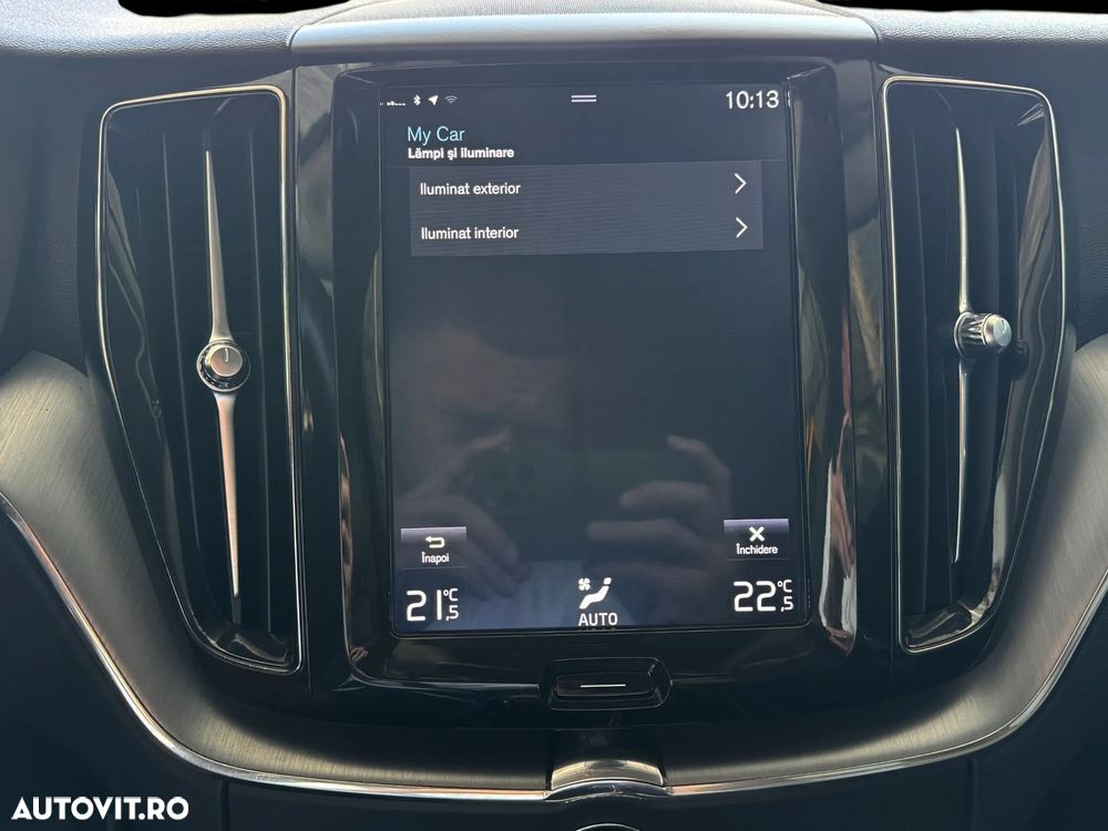 Volvo XC 60 D4 AWD Geartronic Momentum - 30