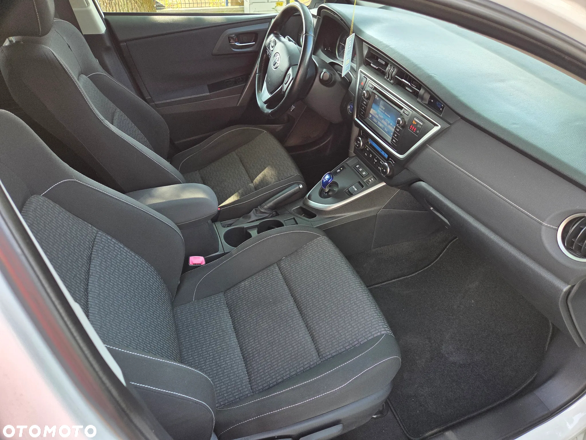 Toyota Auris 1.8 VVT-i Hybrid Automatik Comfort - 11