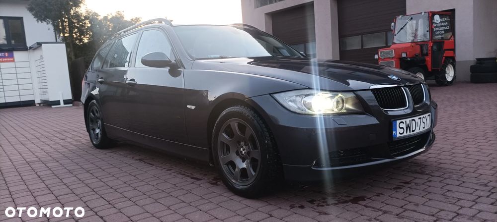 BMW Seria 3 320d - 21