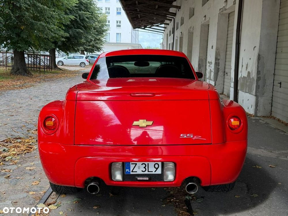 Chevrolet SSR - 17