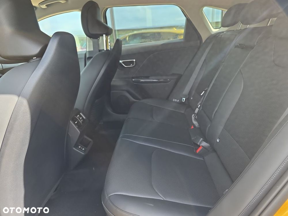 Kia K4 - 10