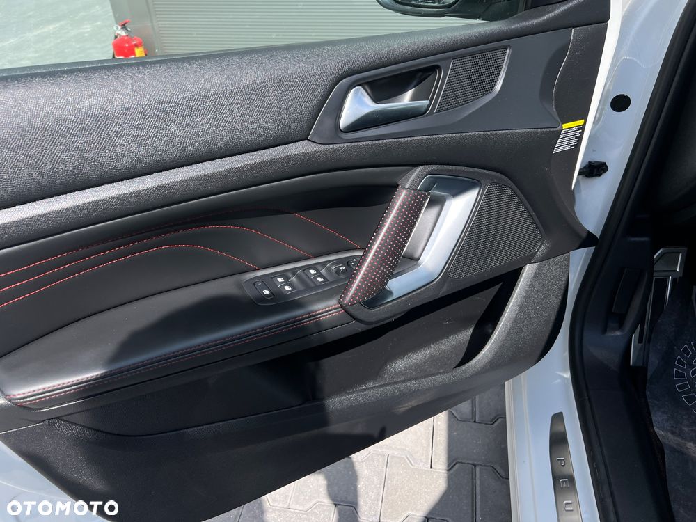 Peugeot 308 - 17