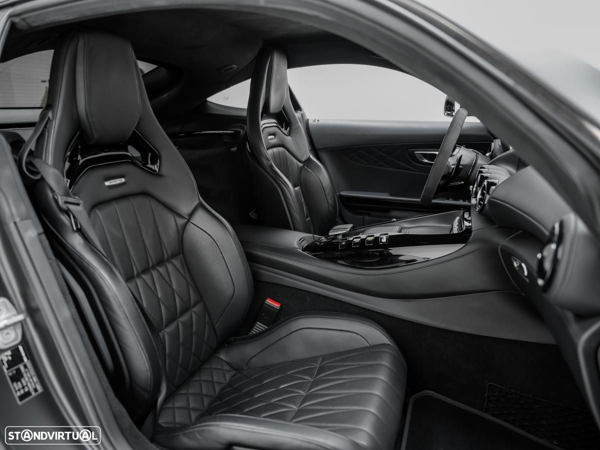 Mercedes-Benz AMG GT - 16