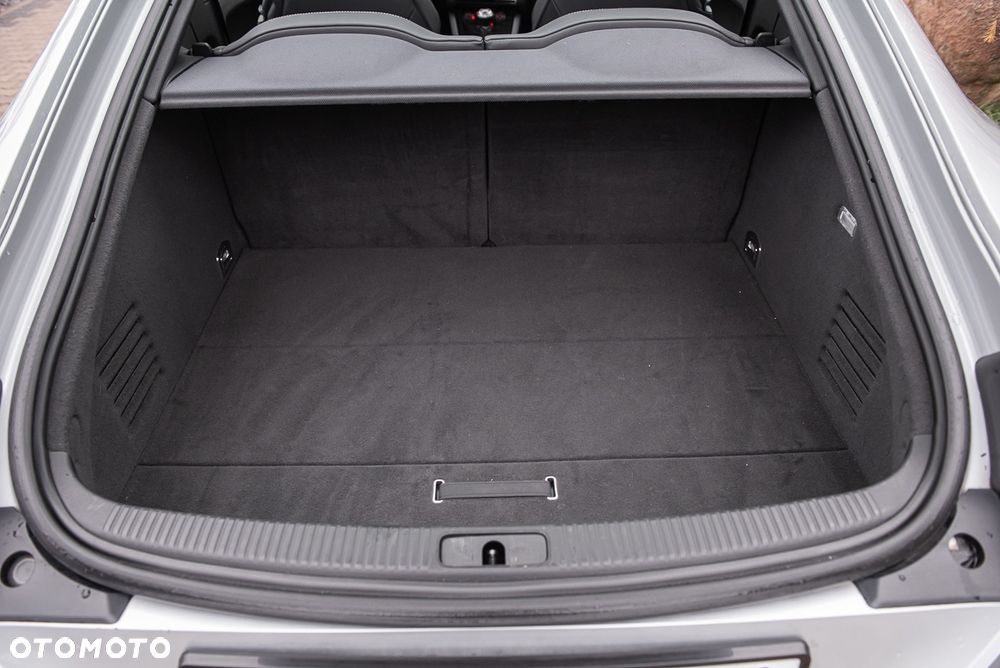 Audi TT Coupé 2.0 TDI quattro - 25