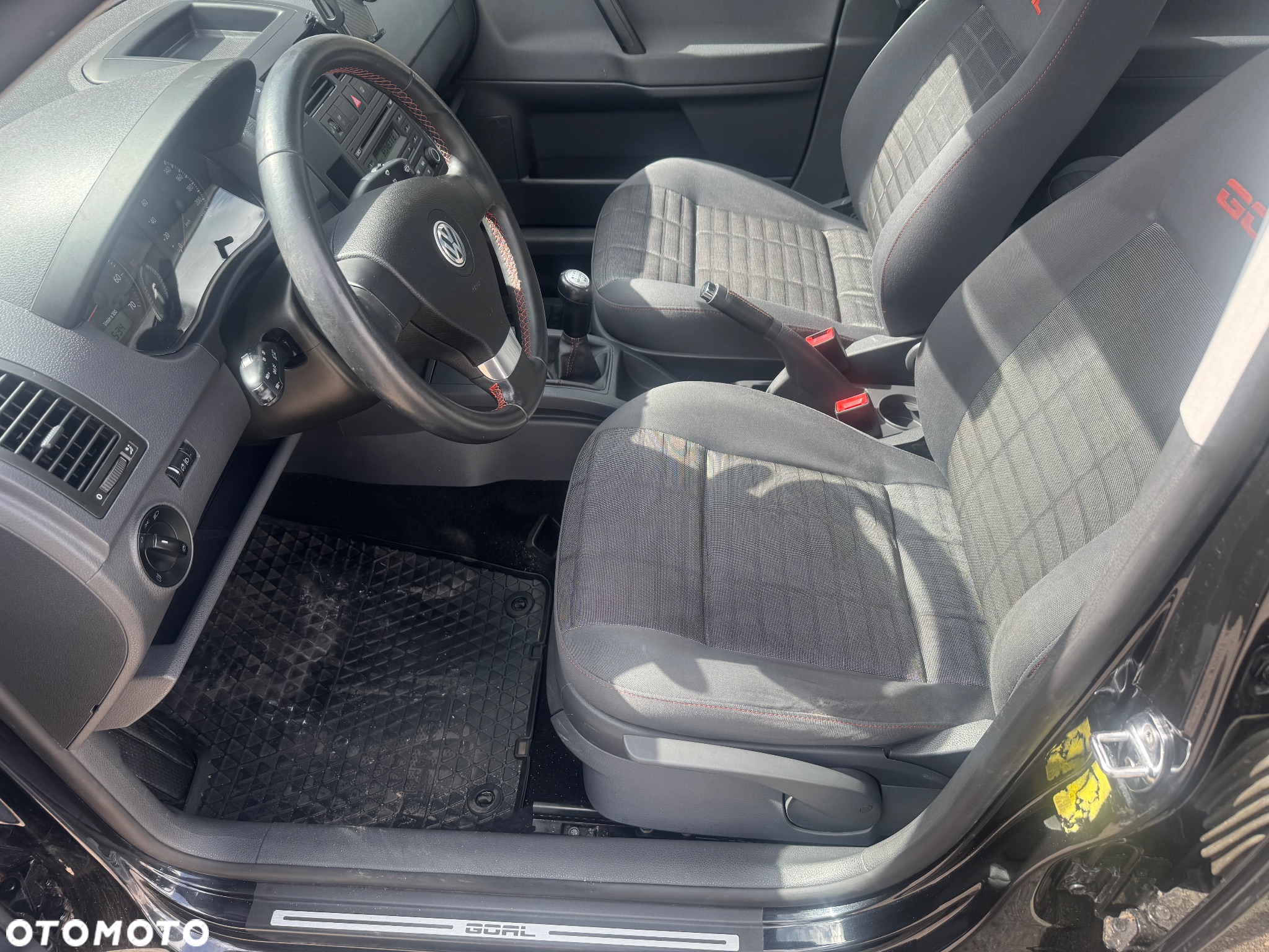 Volkswagen Polo - 15