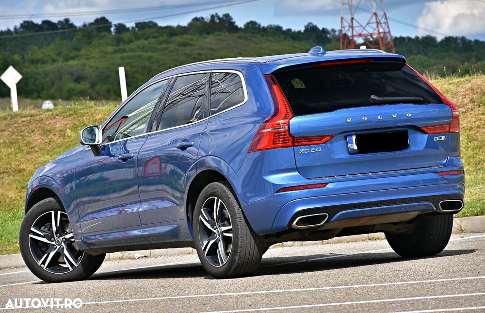 Volvo XC 60 D5 AWD R-Design - 5
