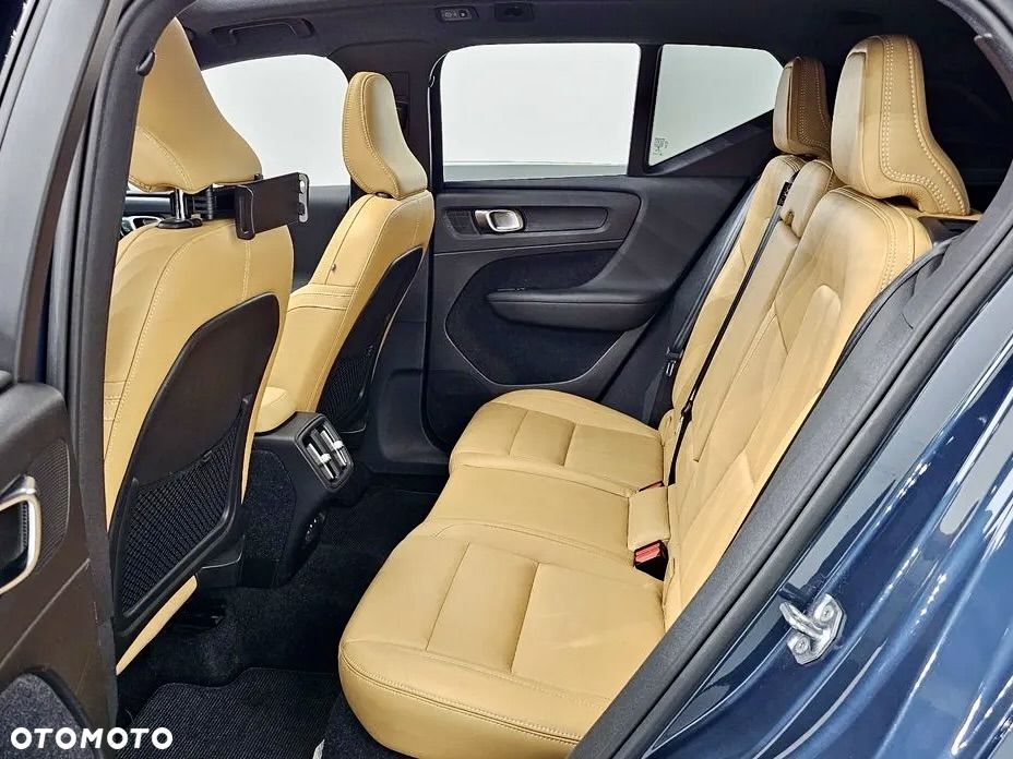 Volvo XC 40 T4 AWD Geartronic Inscription - 13
