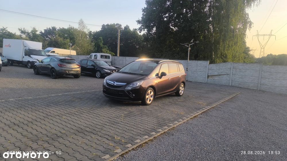 Opel Zafira Tourer 1.4 Turbo Innovation - 17