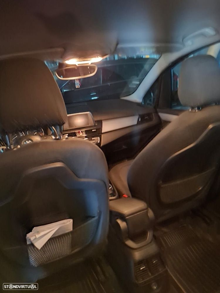 BMW 216 Gran Tourer d Aut. Advantage - 12