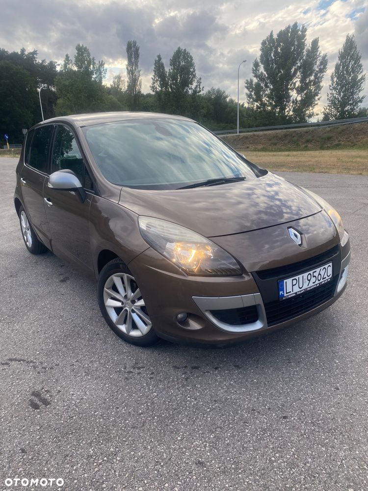 Renault Scenic - 1