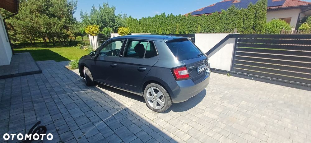 Skoda Fabia 1.2 TSI Edition - 4