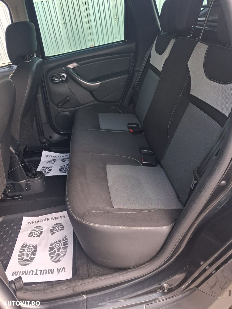 Dacia Duster 1.5 dCi 4x2 Ambiance - 9