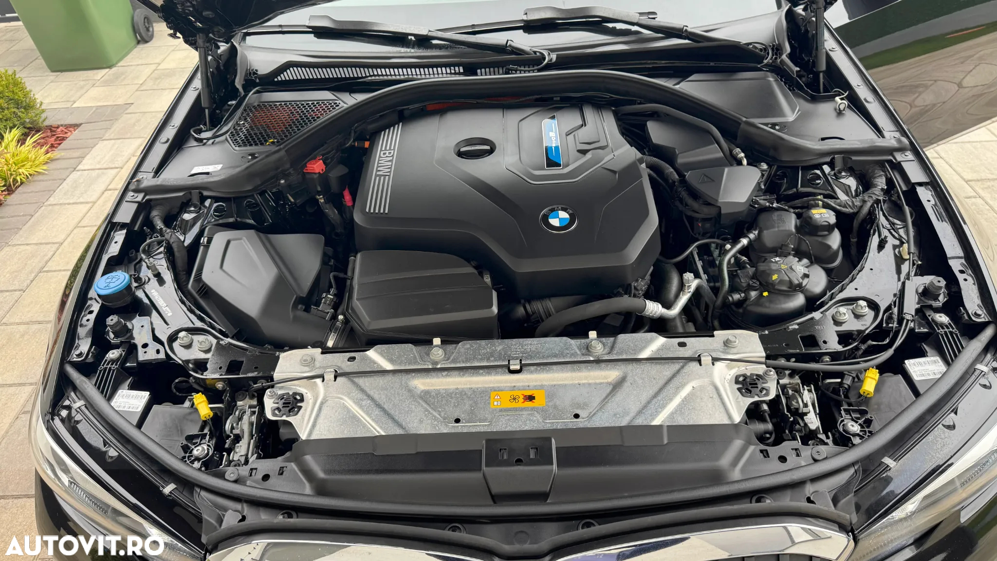 BMW Seria 3 320e Aut. M Sport - 26