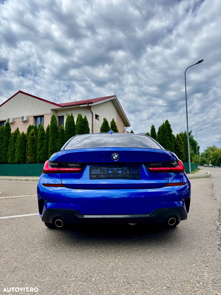 BMW Seria 3 318d M Sport Shadow - 7