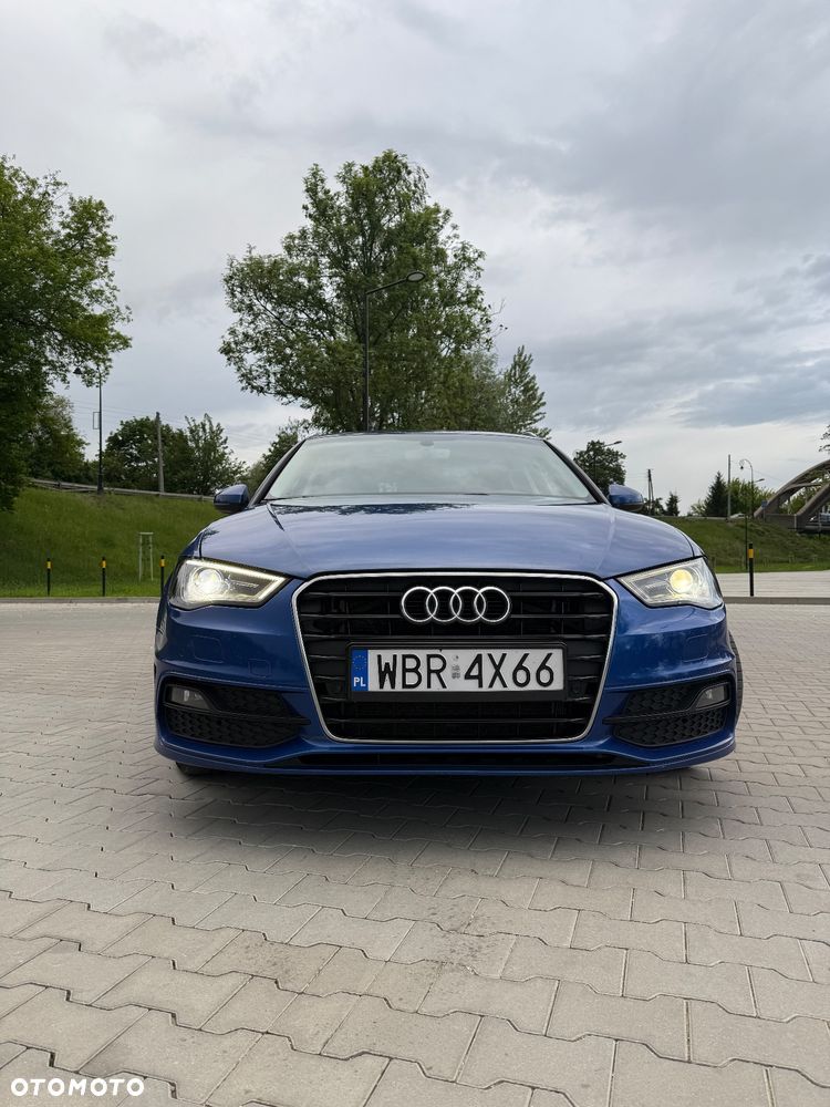 Audi A3 Sportback 2.0 TDI S tronic - 4