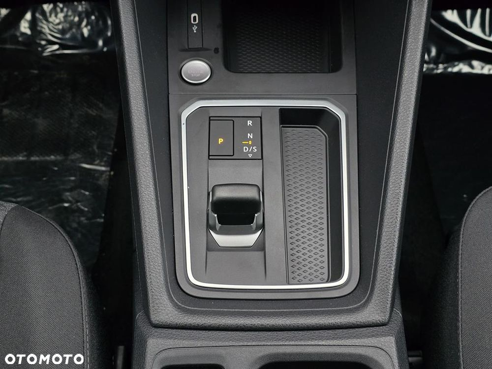 Ford Tourneo Connect Grand - 21