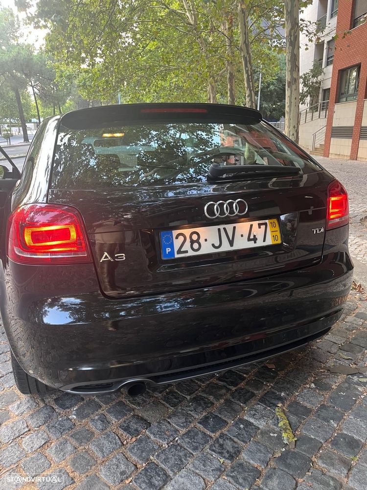 Audi A3 1.6 TDI S-line - 8