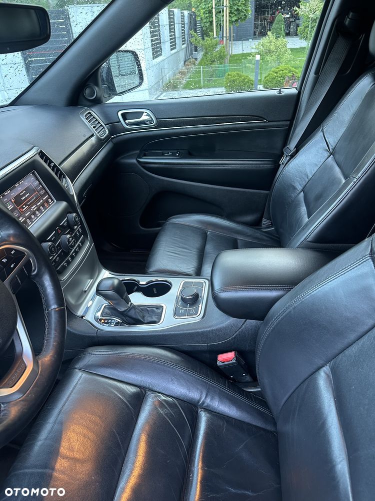 Jeep Cherokee - 8