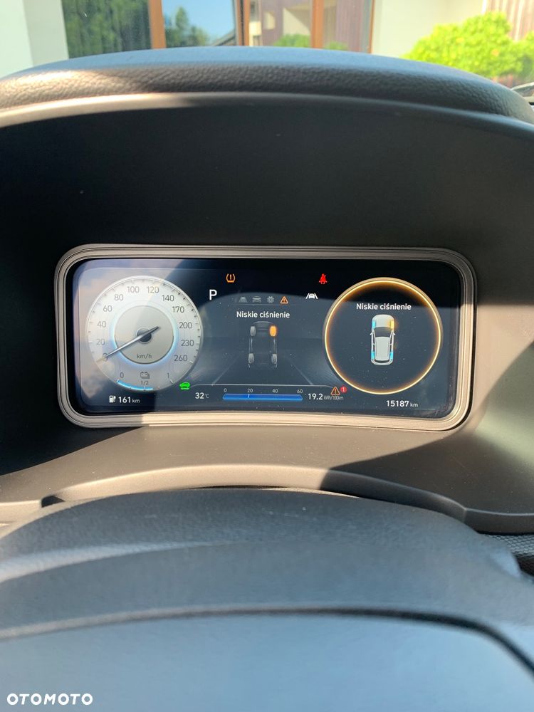 Hyundai Kona Electric 39kWh Executive - 9