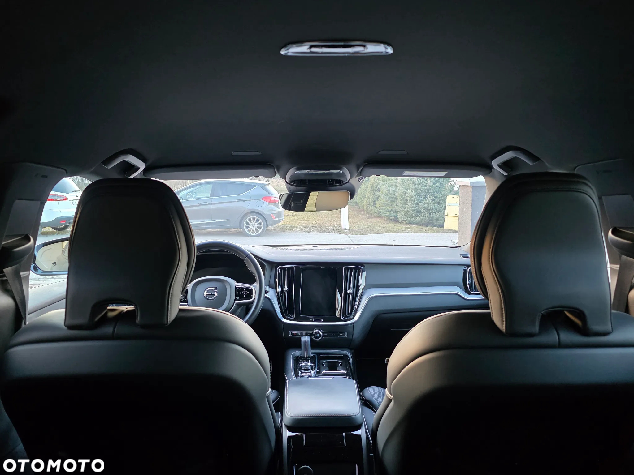 Volvo V60 T6 AWD Recharge Geartronic RDesign - 24