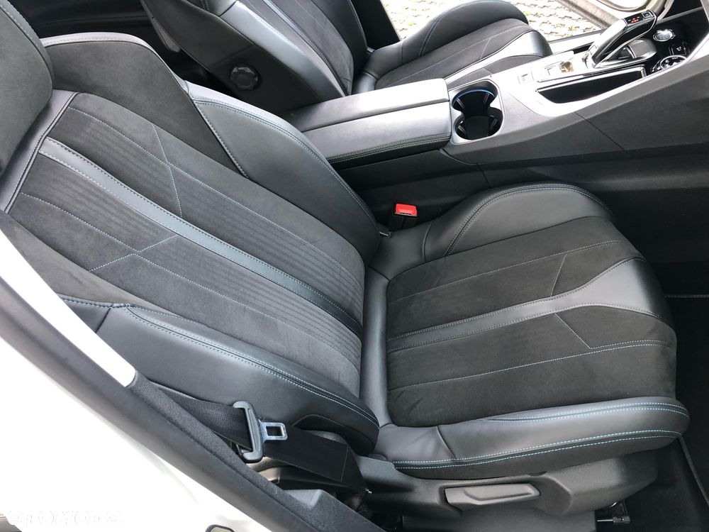 Peugeot 5008 1.2 PureTech Crossway S&S EAT8 - 22