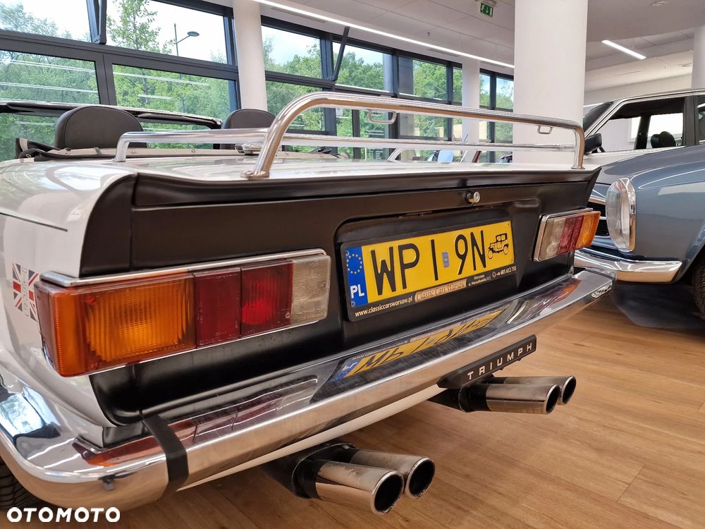 Triumph TR6 - 23