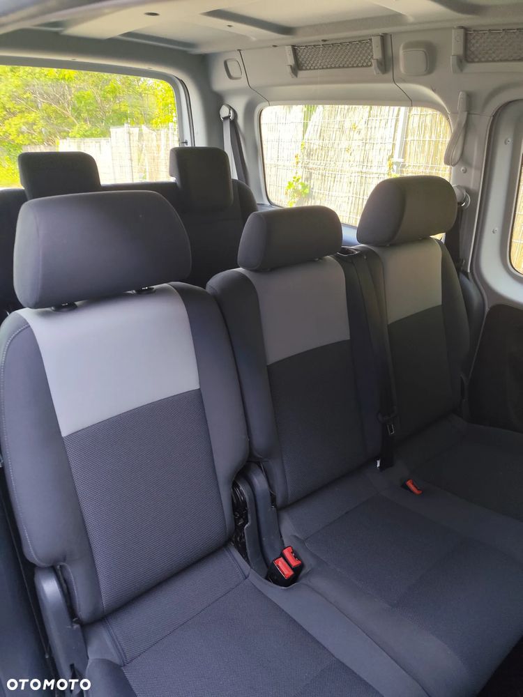 Volkswagen Caddy - 18