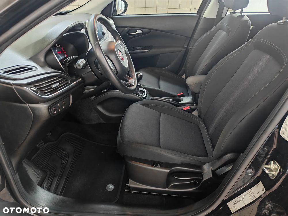 Fiat Tipo 1.4 T-Jet Easy - 7