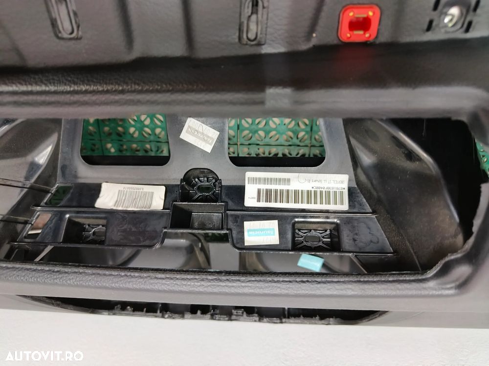 Plansa bord BMW seria 1 E81/82/87 Facelift pentru masini cu navigatie de fabrica( contine airbag pasager) - 5