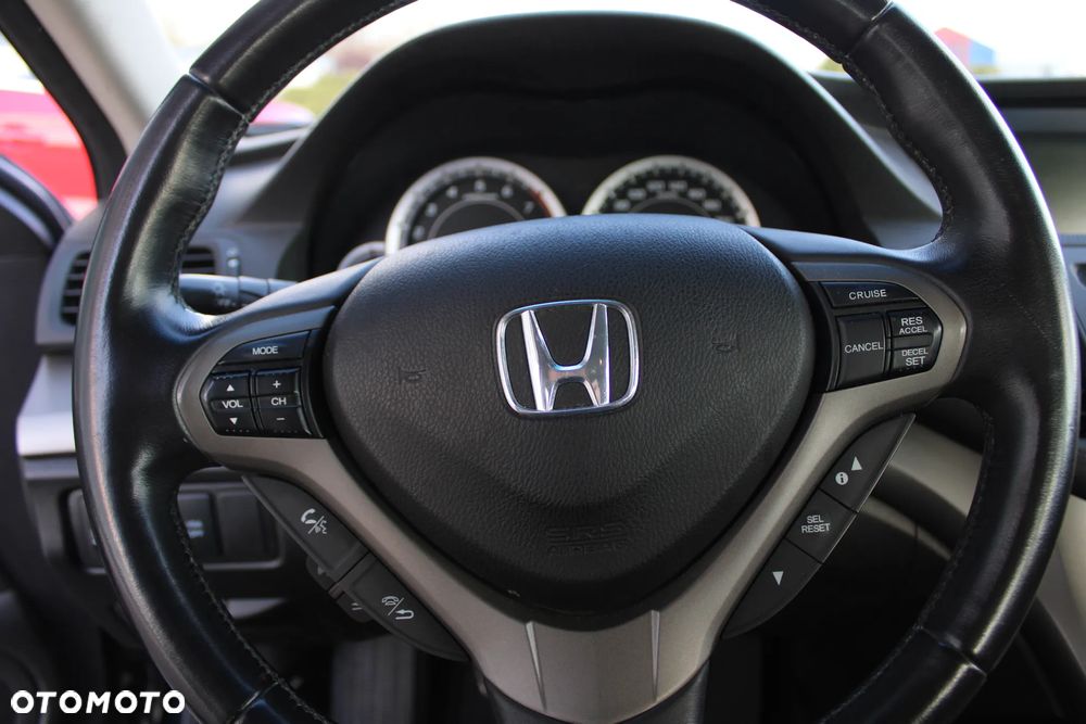 Honda Accord 2.0 Elegance Nav - 20