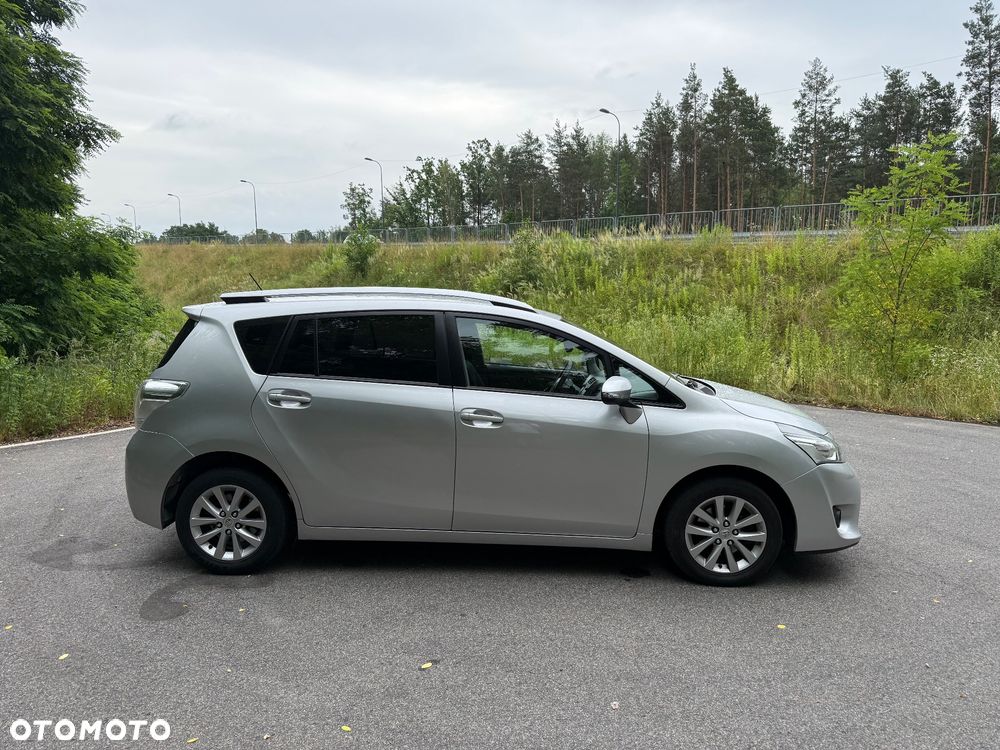Toyota Verso 1.6 D-4D Active EU6 - 5