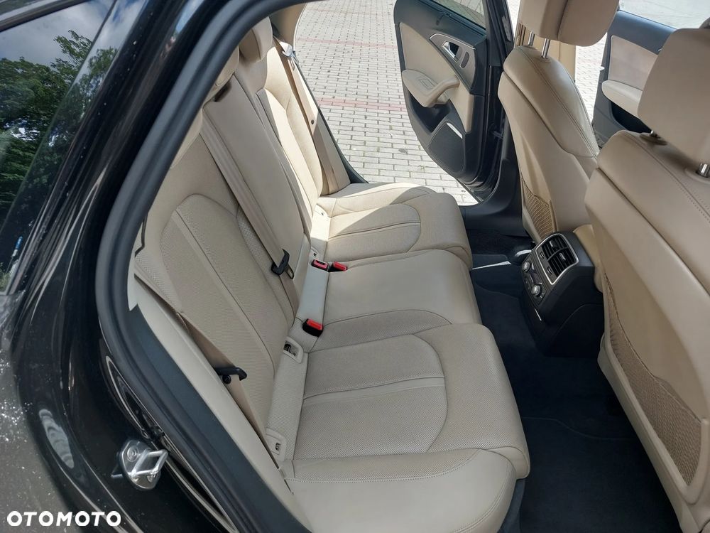 Audi A6 - 24