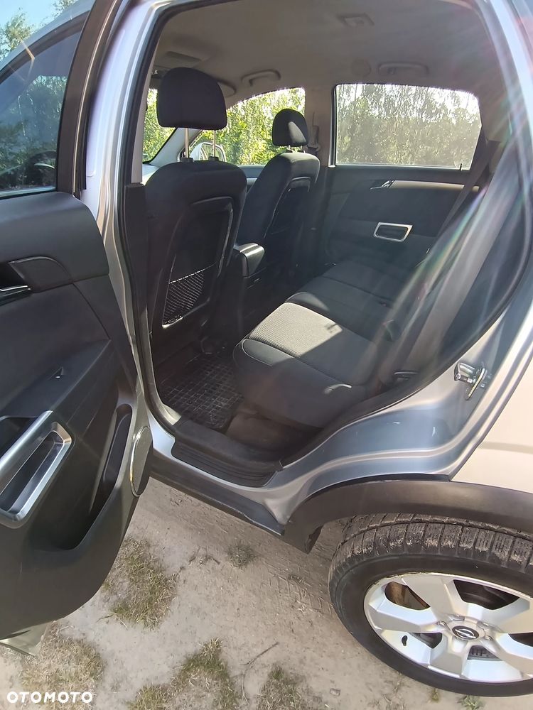 Opel Antara - 8