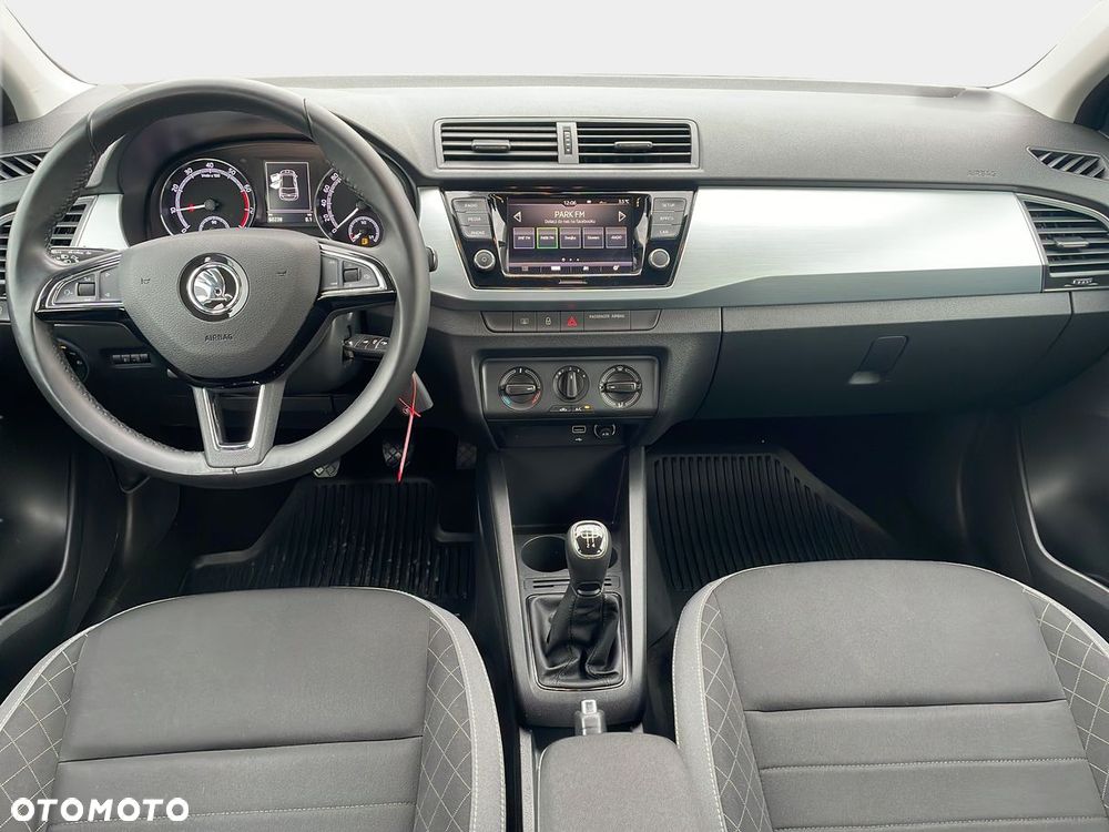 Skoda Fabia 1.0 TSI Ambition - 10